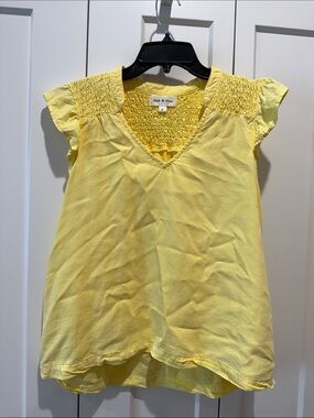cloth & stone Sunny Yellow Smocked V-Neck Flutter Sleeve Blouse
